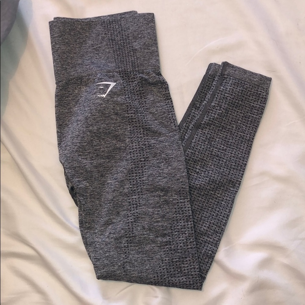GREY SEAMLESS GYMSHARK LEGGINGS